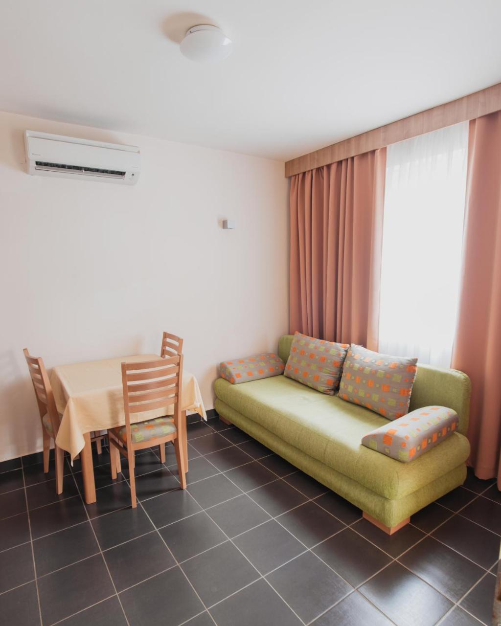 Holiday Park Zelena Punta Apartment Kukljica Bilik gambar